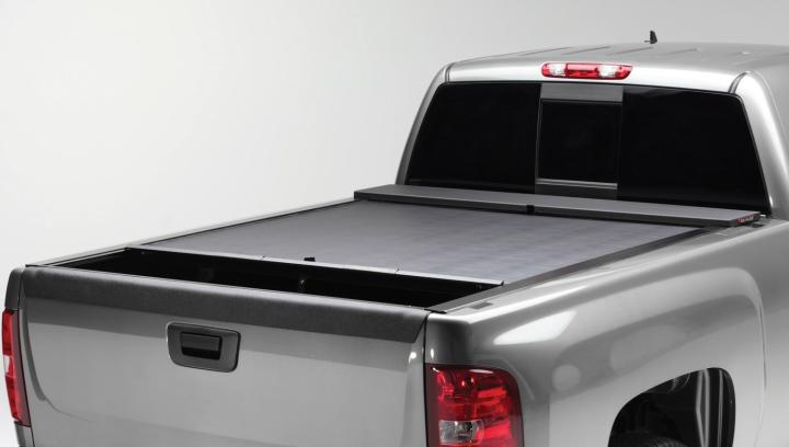 Roll-N-Lock - Roll-N-Lock LG800M Roll-N-Lock M-Series Truck Bed Cover
