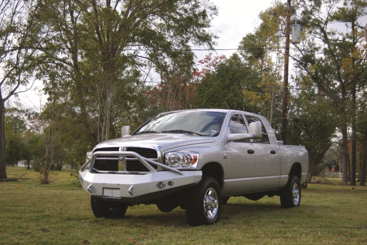 Fab Fours - Fab Fours DR06-A1152-1 Premium Heavy Duty Winch Front Bumper