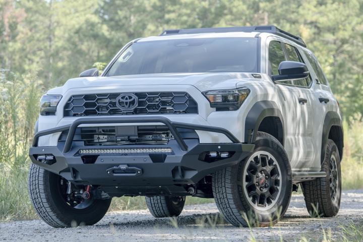 Fab Fours - Fab Fours T425-X6852-B Matrix Front Bumper