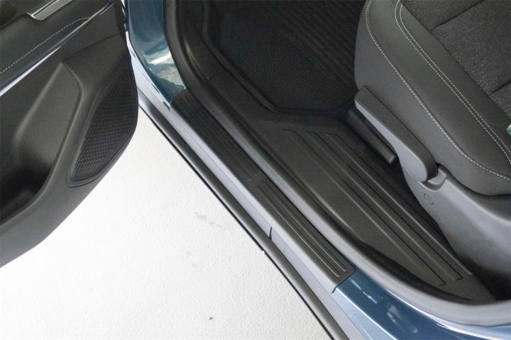 WeatherTech - WeatherTech ST077K1 Sill Protector