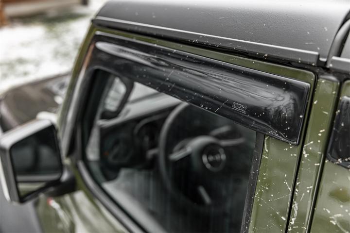 Husky Liners - Husky Liners 2854066 Low Profile Vent Visor