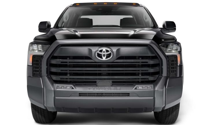 Husky Liners - Husky Liners 2842294 AEROSKIN Hood Protector