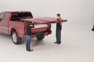UnderCover - Elite LX Tonneau Cover | UnderCover (UC1118L-G1F) - Image 4