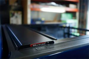 Roll-N-Lock - Roll-N-Lock E-Series Tonneau Cover | Roll-N-Lock (RC111E) - Image 4
