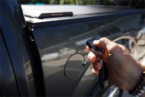Roll-N-Lock - Roll-N-Lock E-Series Tonneau Cover | Roll-N-Lock (RC111E) - Image 6