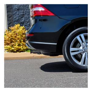 CURT - CURT 13117 Class III 2 in. Receiver Hitch - Image 4