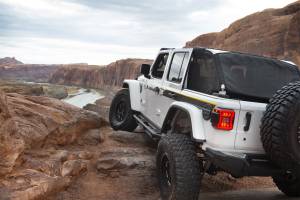 Smittybilt - Smittybilt 77634 SRC Side Armor w/Steps - Image 18