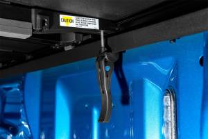 Lund - Lund 969250 Lund Hard Fold Tonneau - Image 2