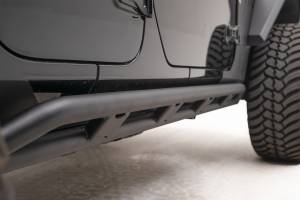 Fab Fours - Fab Fours JL18-G1750-B Rock Slider - Image 1