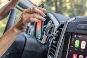Husky Liners - Husky Liners 87000 Universal Phone Holder - Image 7
