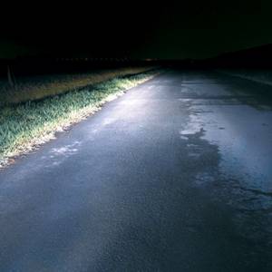 PIAA - PIAA 15210 H10 Xtreme White Plus Fog Light Replacement Bulb - Image 2