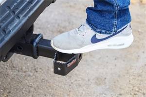 Dee Zee - Dee Zee DZ15302S Serrated Hitch Step - Image 2