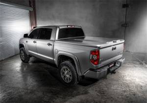 UnderCover - UnderCover UC4158L-3U5 Elite LX Tonneau Cover - Image 9