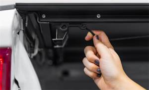 ACI - ACI B6040019 LOMAX Hard Tri-Fold Cover - Image 3