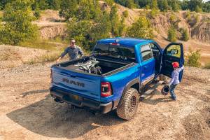 AMP Research - AMP Research 76364-01A PowerStep Plug-N-Play System - Image 5