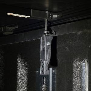 Westin - Westin 19-21005 Tri-Fold Tonneau Cover - Image 10