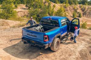 AMP Research - AMP Research 76365-01A PowerStep Plug-N-Play System - Image 5