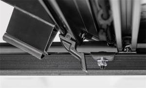 ACI - ACI B6030059 LOMAX Hard Tri-Fold Cover - Image 2