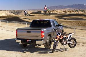 BAK Industries - BAK Industries 39410 Revolver X2 Hard Rolling Truck Bed Cover - Image 6