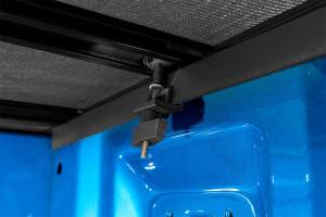 Lund - Lund 958115 Genesis Elite Tri-Fold Tonneau - Image 2